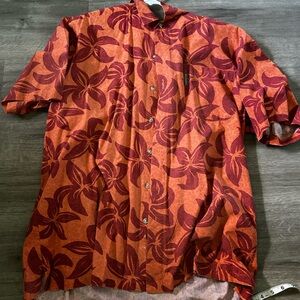 Columbia Men's Orange and Red Casual Button Down Shirt
